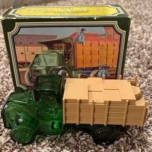Vintage Avon Big Mack Windjammer aftershave Classic Green and Tan Toy Truck